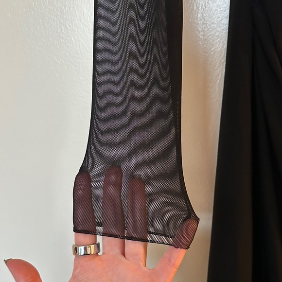 Steve Madden Mesh Black Long Sleeve Midi Dress - Picture 4 of 9